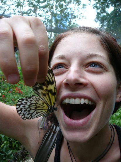 Elli hatte noch nichts gegessen *g