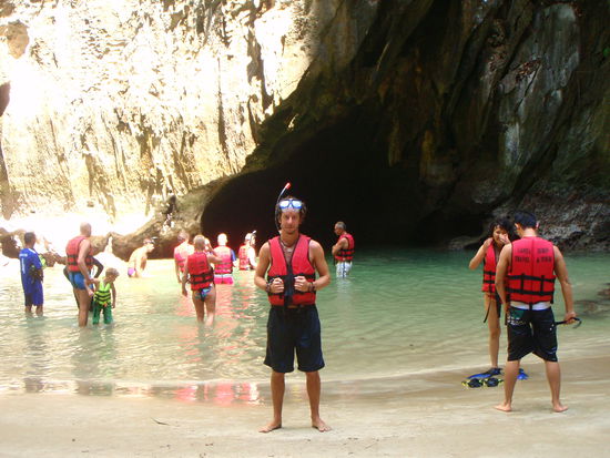 am Strand der Emerald Cave