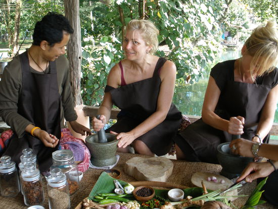 POK, POK - dieses Geraeusch werdet ihr demnaechst immer wieder in unseren Kuechen vernehmen