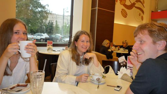 Die drei bei unserer ersten Pause von der grossen Stadtrundfahrt