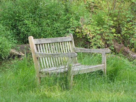 Ein netter Platz zum ausruhen, aber wir müssen uns beeilen damit wir noch im Hellen zum Auto zurückkommen.