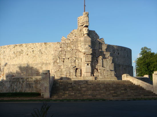 Monumento a la Patria