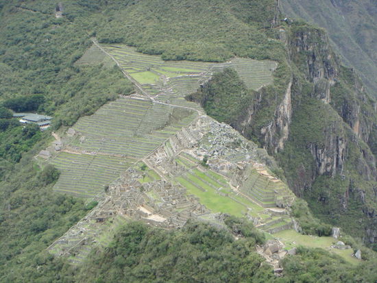 Die Anlage vom Wayna Picchu aus