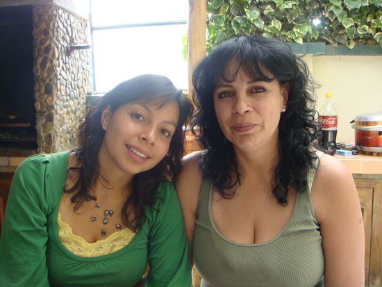 Gema und ihre Tochter Tabita... 
Unglaublich liebe und herzliche Frauen