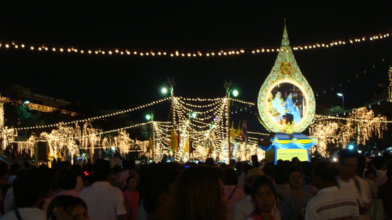 So sind die Strasse geschmueckt...