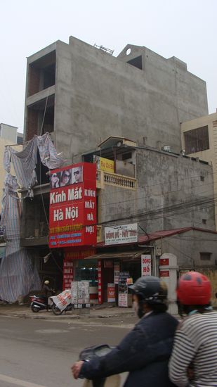 Also die Archideckten in Hanoi haben echt ne katastrofale Ansicht von Schoenheit!