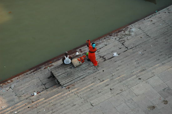 ... und am Ufer des Ganges