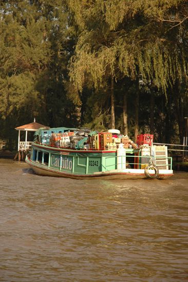 Schwimmender Supermarkt