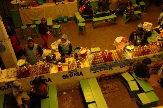 Gelantina (Wackelpudding) - ein wichtiger Bestandteil des bolivianischen Speiseplans...