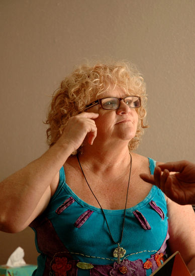 Sue fesselt uns mit ihren Geschichten über die Austiner Independent Szene und ihren ehemaligen Plattenladen "Local Flavours".