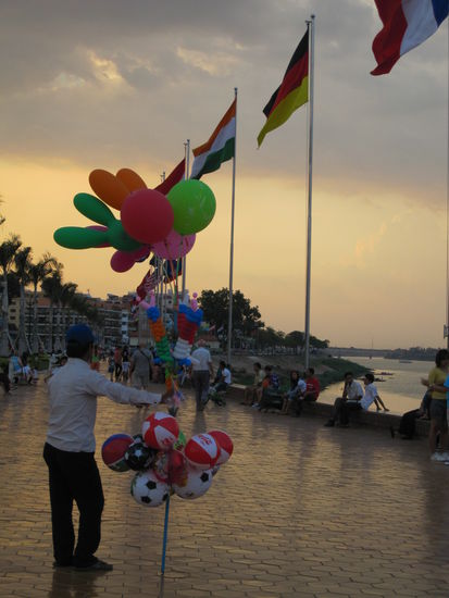 ... an der Uferpromenade unterwegs