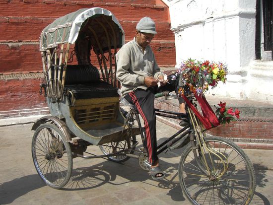 eine liebevoll ausstaffierte Fahrradrikscha