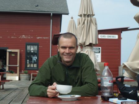 Schlussendlich landeten wir auf einem Steg in Coupeville. Wir sassen auf der Bank und waren in unsere Bücher vertieft.