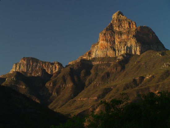 Berg bei Urique. Die Wanderung führte von Batopilas über einen Berg nach Urique und zurück auf einem andern Weg.