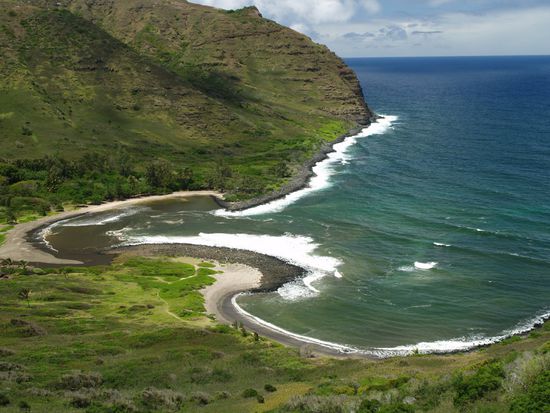 Das Halawatal endet im Meer