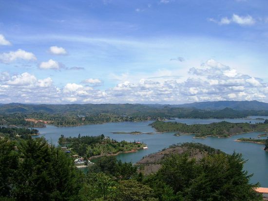 Aussicht von El Peñon auf dem See