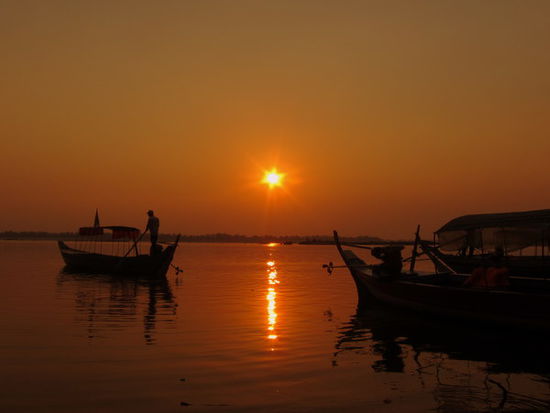 Sunset am Mekong... Wunderschön!