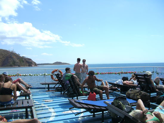 Kreuzfahrtatmosphäre auf dem Sonnendeck