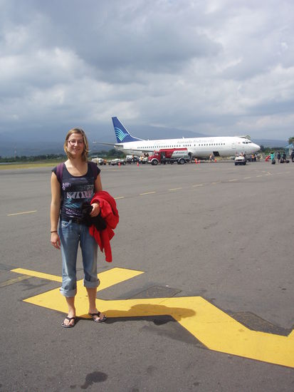 Ankunft in Mataram mit Garuda