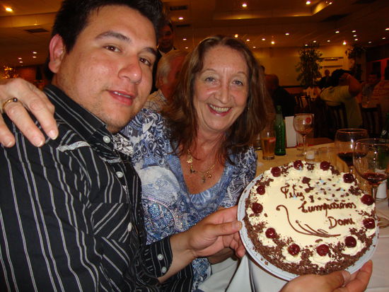 Mit dieser Torte hätte er nicht gerechnet(Schwarzwälderkirsch)und das in Paraguay