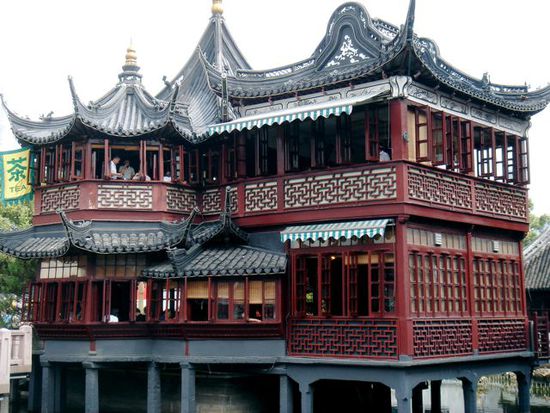 ein altes teehaus