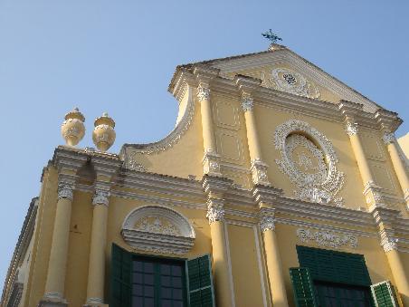 typisch chinesisch eben , die Kirche igreja de sao domingos