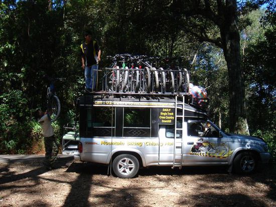 unsere downhill biketour kurz vor dem start
