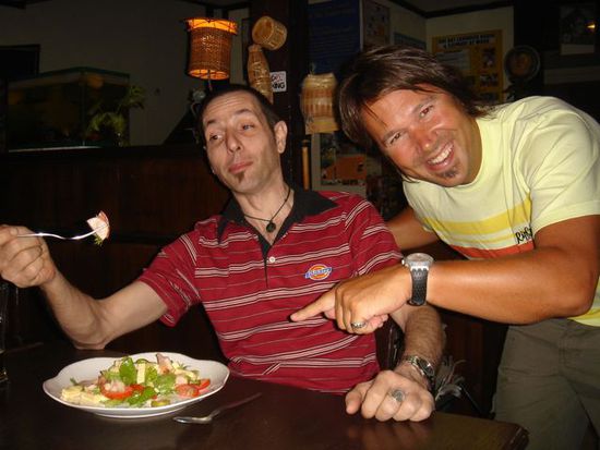 auch roger hat den salat genossen!