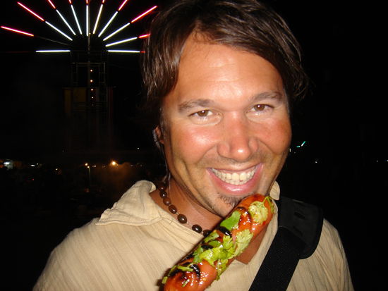 scharfer kloepfer am spiess - gefunden auf dem nachtmarkt in ranong