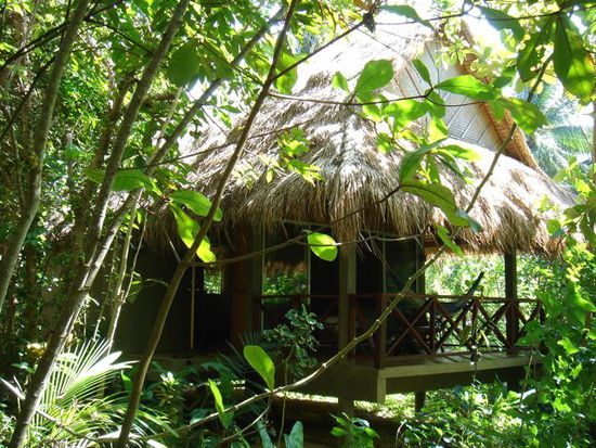 unser erstes bungalow auf der insel