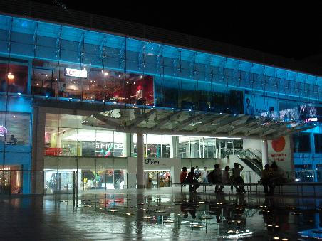 shopping-center by night