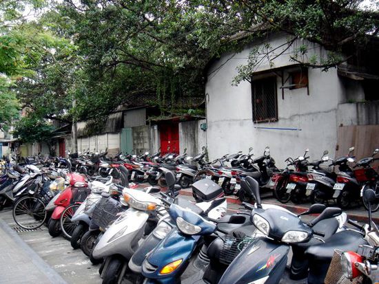 was ist wohl das hauptbeförderungsmittel in taipei?