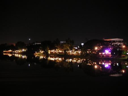 restaurants und bars am fluss