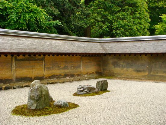 der eher enttäuschende zen garten zum entspannen. wenns hilft...