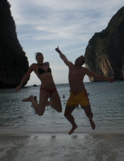 Maya-Bay ....  THE BEACH ...