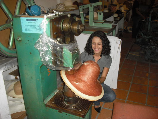 Aha... Hutherstellung.