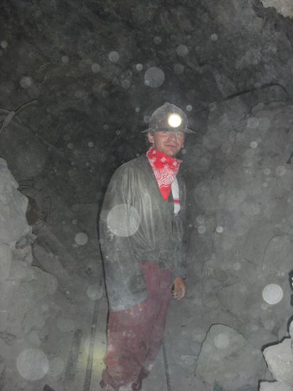 Alles staubig und dreckig.