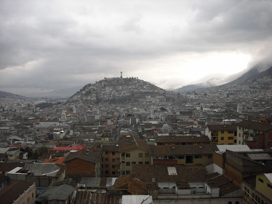 Altstadt Quito / Blick von Basilica del Voto
