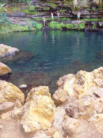 Abkühlung in einem der Pools...