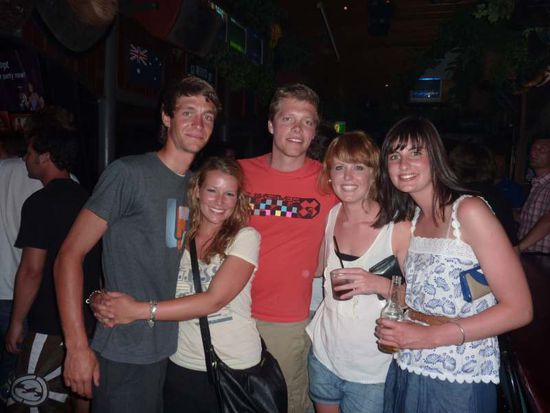 mit Hans (der übrigens aus Diez kommt!!!!) Carolyn und Sally aus Oz