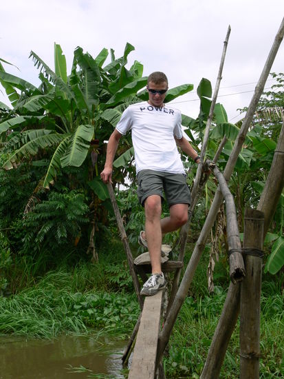 The bridge over troubled water (auch Monkey Bridge genannt)