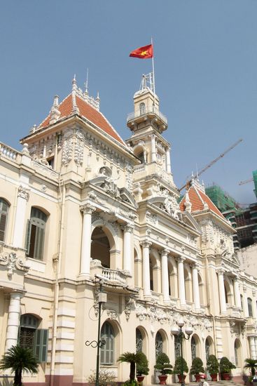 Das Rathaus an dem eigentlich Bilder machen verboten ist 