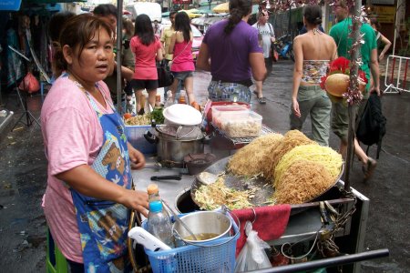 Strassenstand mit leckerem Pat Thai