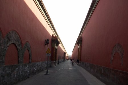 Die Chinesen wissen wie man Mauern baut Aber wir deutschen sind auch nicht soo schlecht darin