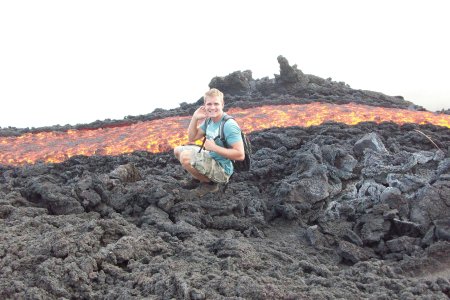 50 Meter neben dem Lava war schon heiss, erst recht die 2 Meter wo ich entfernt bin