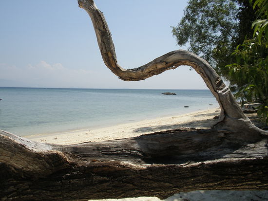 Das ist doch ein schöner Strand oder? Da kann man mal die Seele baumeln lassen....