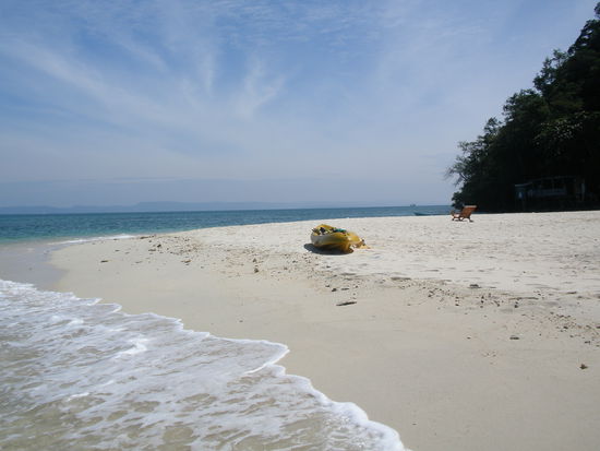 der strand von koh rayong