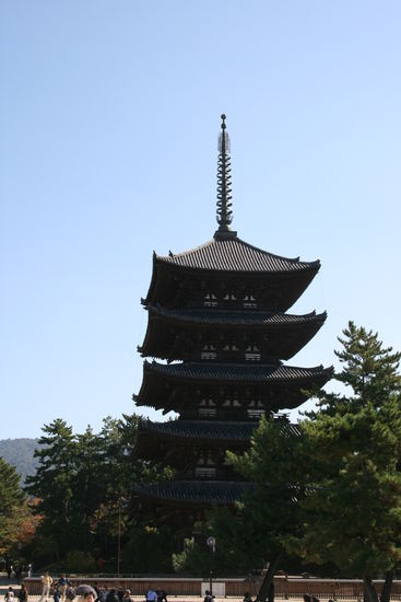 die zweithöchste Pagode Japans