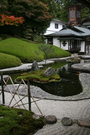 Der Steingarten in unserem "Tempelhotel"
