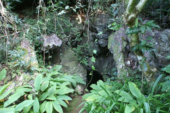 Eingang in die Unterwelt...